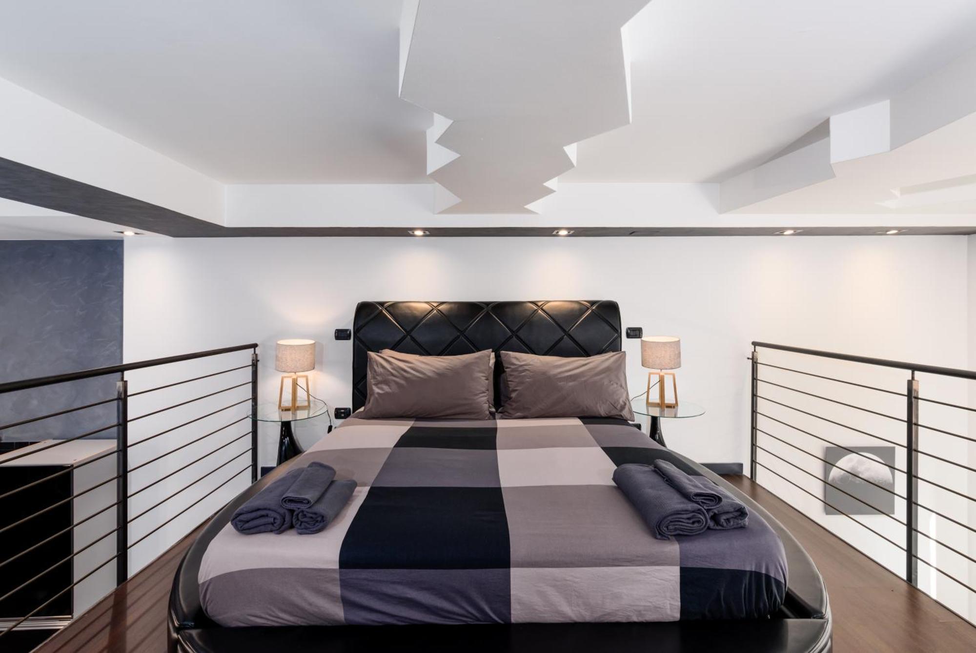 Moderno Loft A 150Mt Dalla Metro "Bernini" Turín Exterior foto